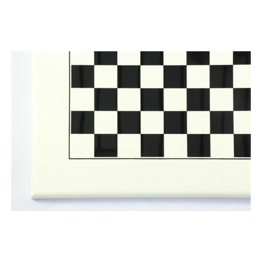 Schachbrett weiß lackiert und schwarz bedruckt