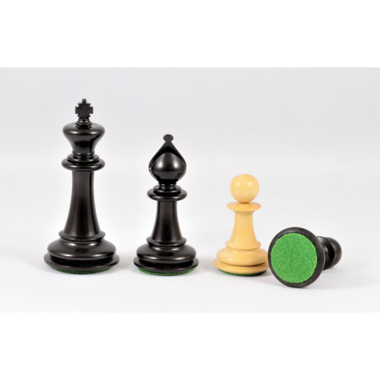 Königshöhe 88 mm Schachfiguren Esche schwarz-natur 